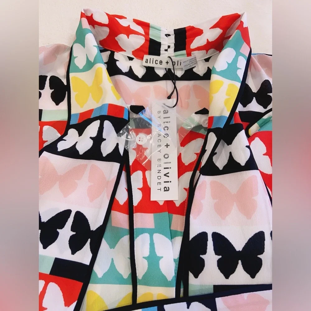 NWT Alice + Olivia Jeannie Butterfly Silk Tie-Neck Top - Picture 7 of 8